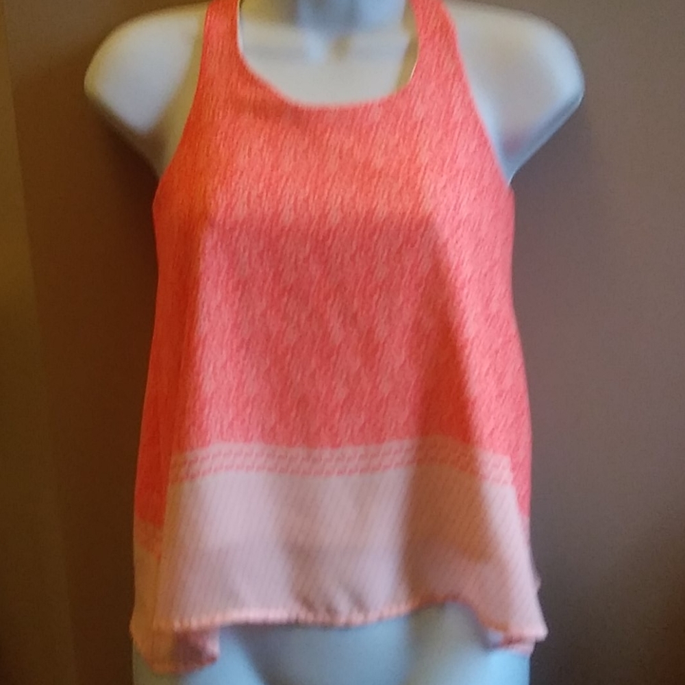 🧡Orange, flowy tanktop🧡